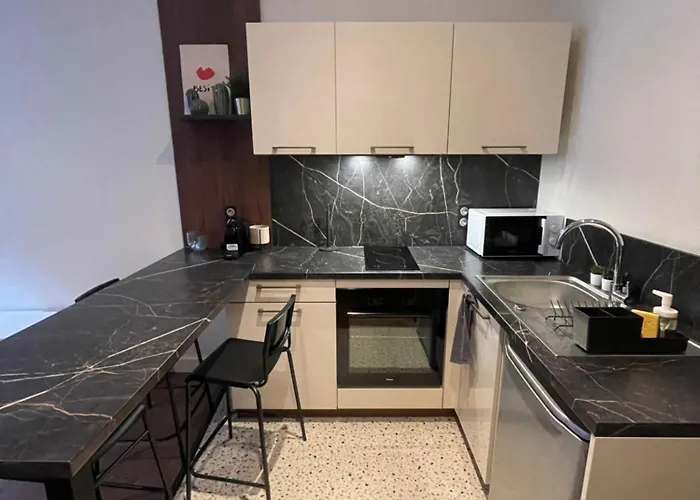 Au Coeur Du Centre De Apartamento Carcasona